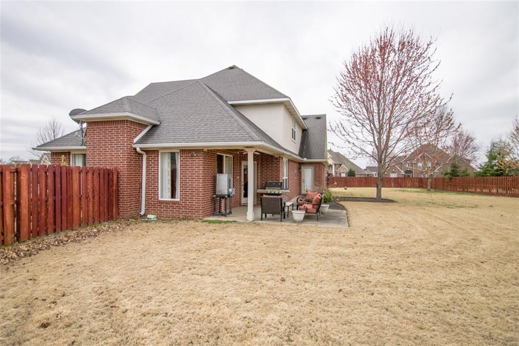 5304S BraebourneCT, Rogers, AR 72758