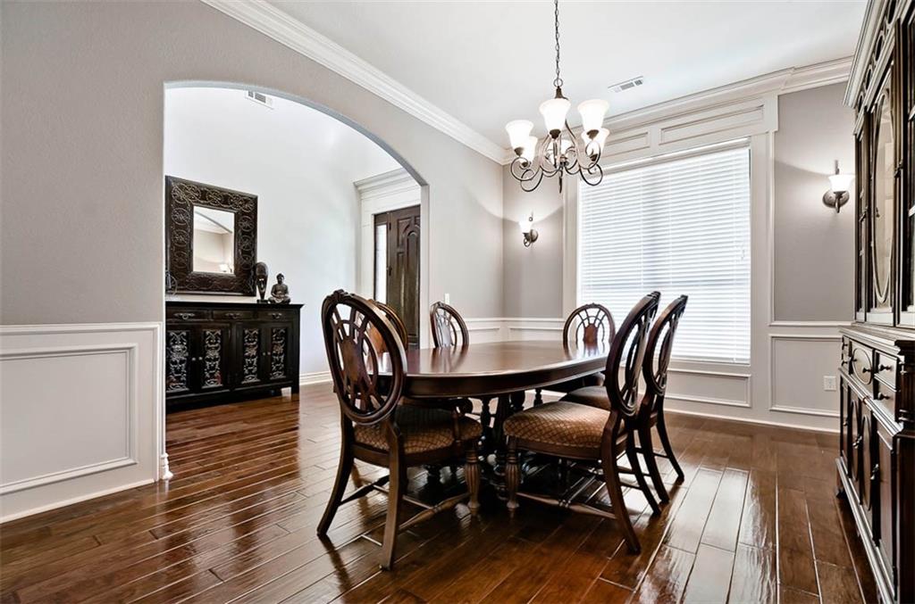 5511S ChadwickDR, Rogers, AR 72758