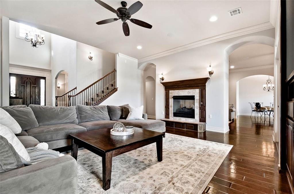5511S ChadwickDR, Rogers, AR 72758