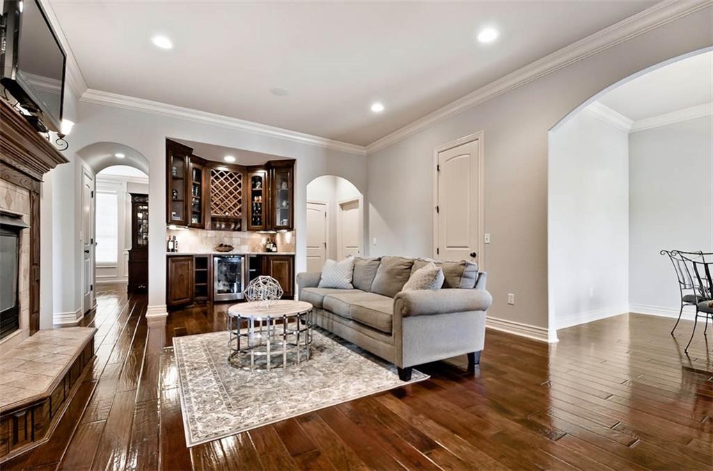 5511S ChadwickDR, Rogers, AR 72758