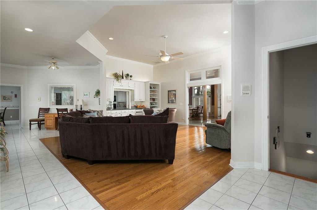 1703 41stST, Rogers, AR 72758