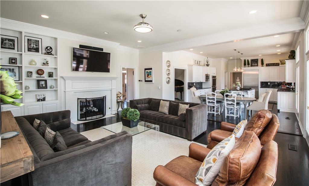 2 Beau CheneLN, Rogers, AR 72758