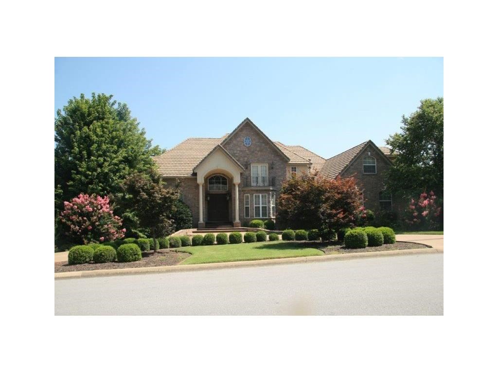 73 ChampionsBLVD, Rogers, AR 72758