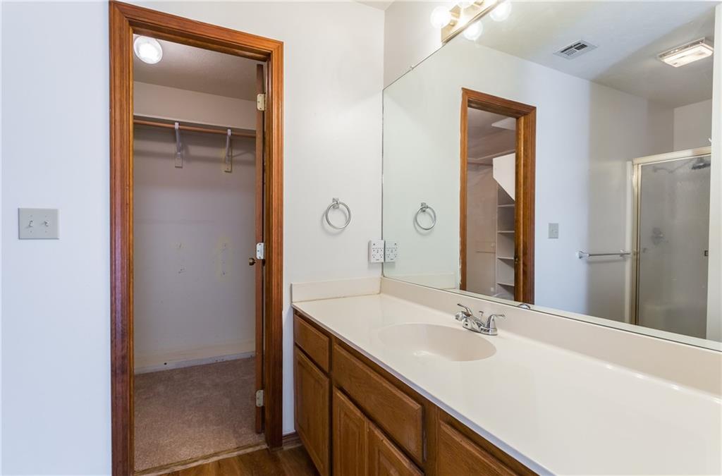101 GlenwoodPL, Siloam Springs, AR 72761