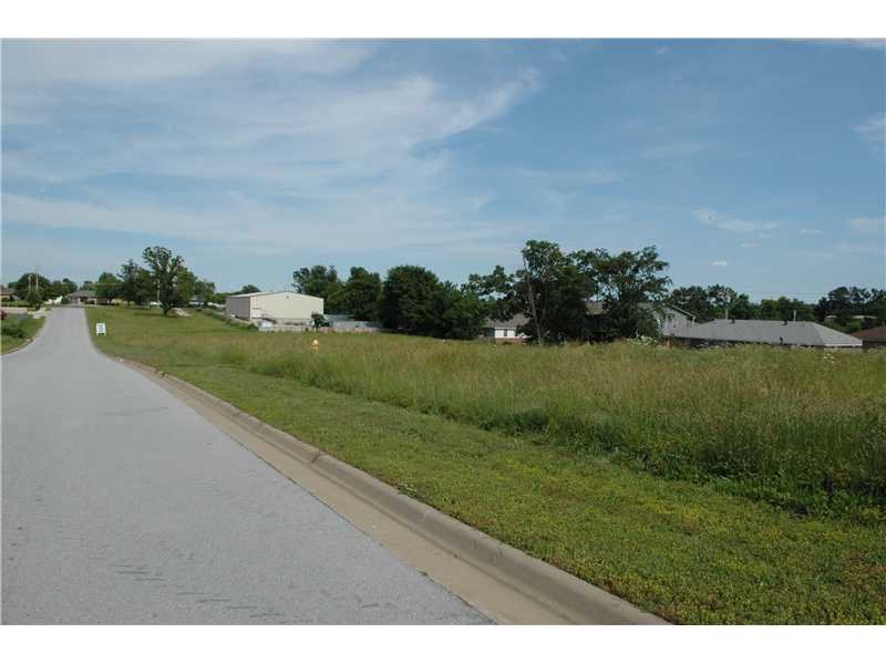 4159 Dixie Industrial Ave, Springdale, AR 72762