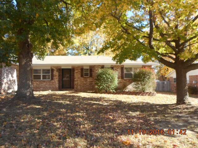 2607 EidsonST, Springdale, AR 72762