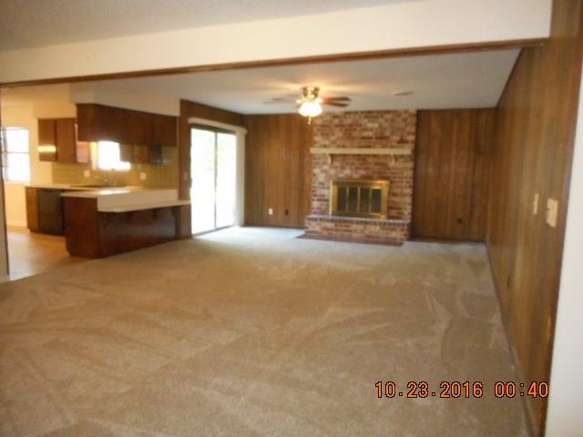 2607 EidsonST, Springdale, AR 72762