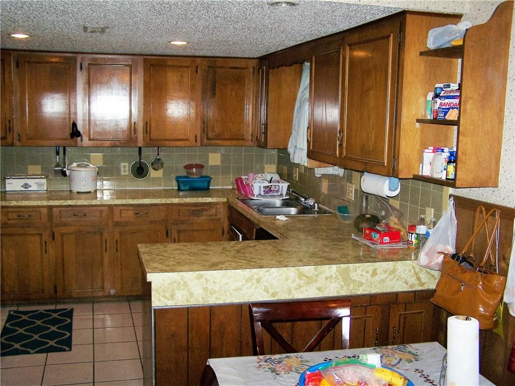 2505 BackusAVE, Springdale, AR 72762