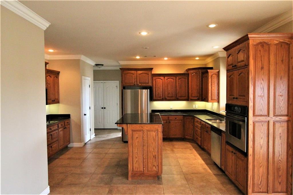 331 ScarlettBLVD, Springdale, AR 72762