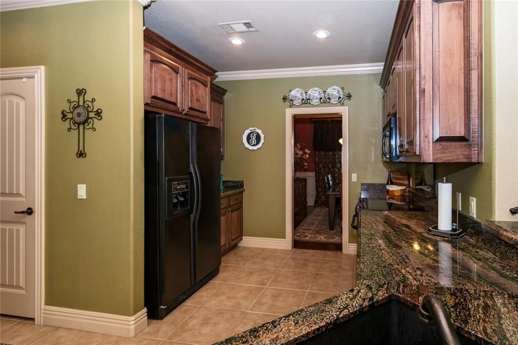 512 CandlelightCIR, Springdale, AR 72762