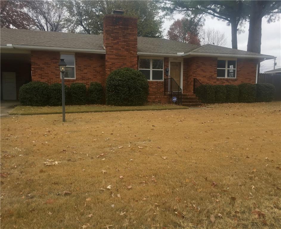 1406 MorlanAVE, Springdale, AR 72764