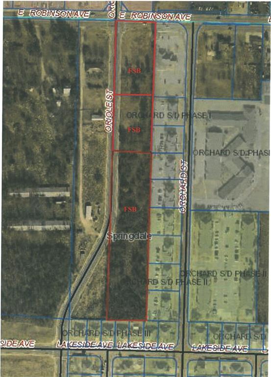 2053E RobinsonAVE, Springdale, AR 72764