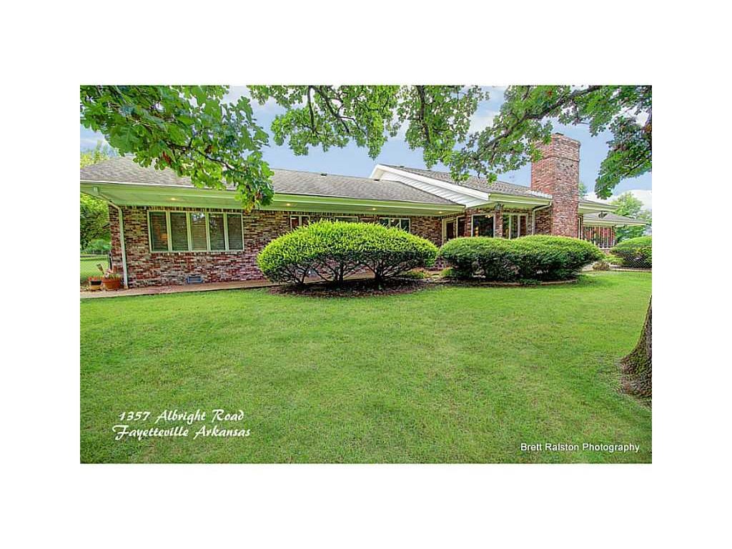 1357E AlbrightRD, Fayetteville, AR 72764