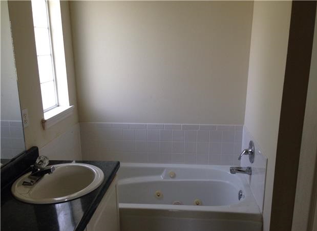2271 Victoria StSpringdale, AR, 72764Washington County