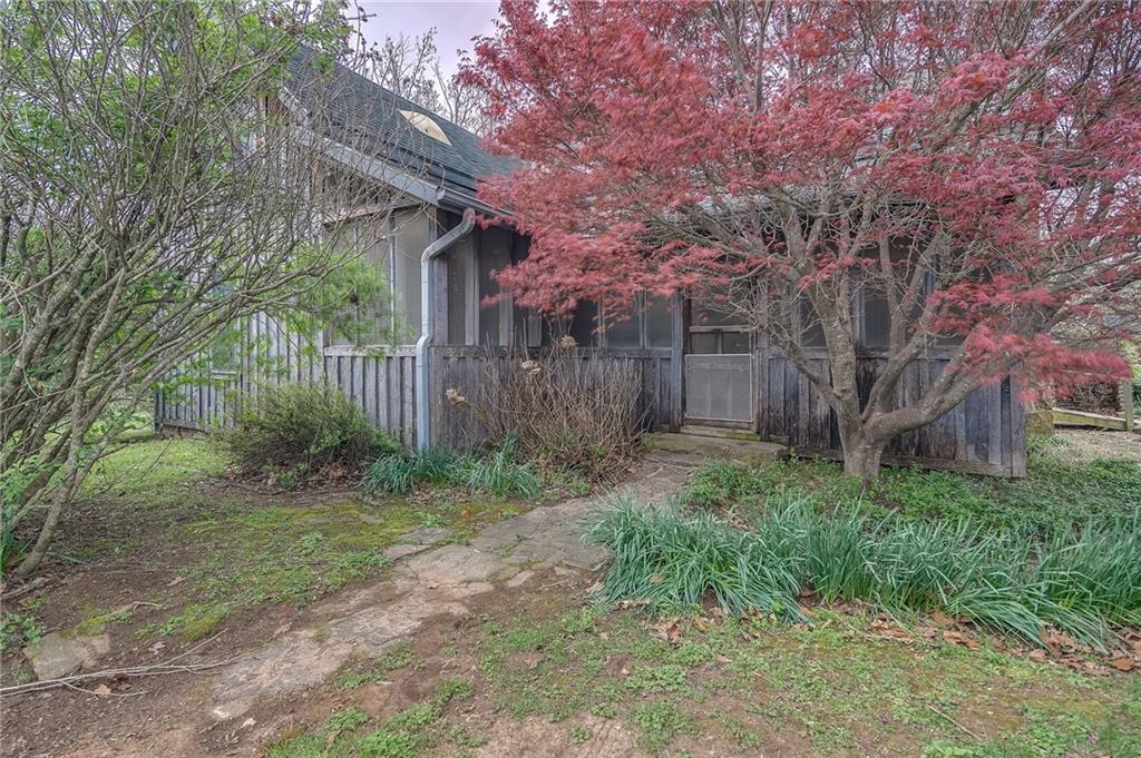 887 StockburgerST, West Fork, AR 72774