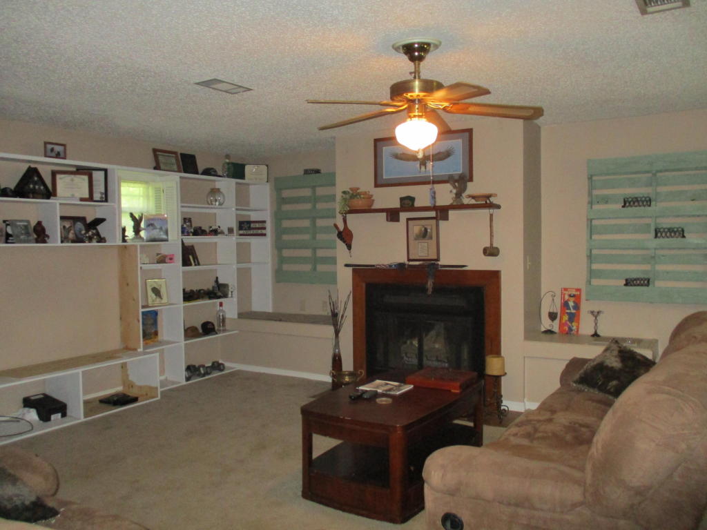 1105 E G, Russellville, AR 72801