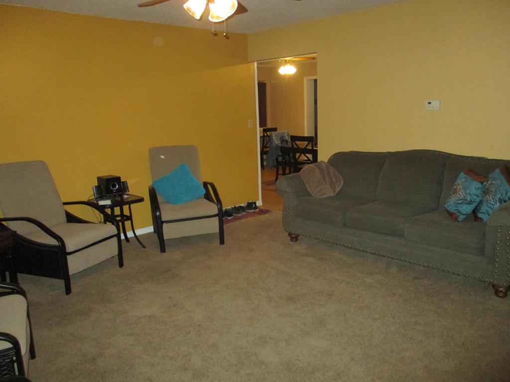1105 E G, Russellville, AR 72801