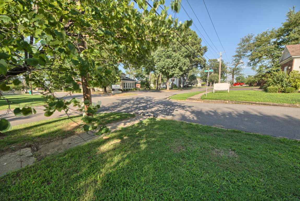 Russellville, AR 72801