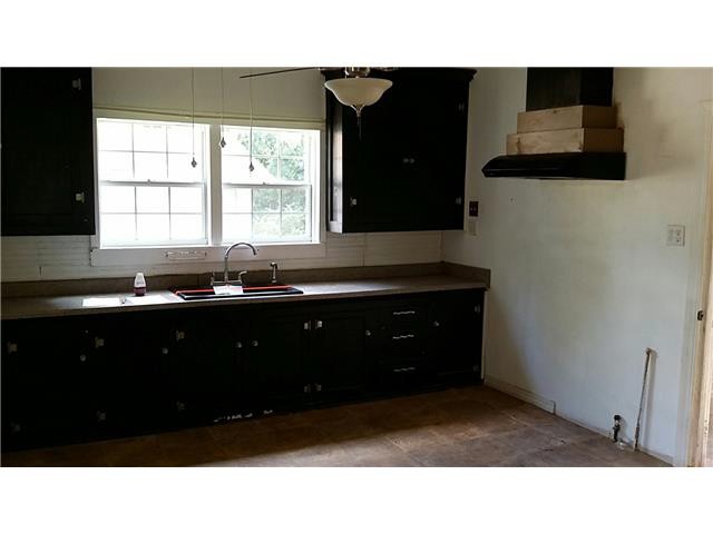 1701 S Glenwood AveRussellville, AR, 72801Pope County