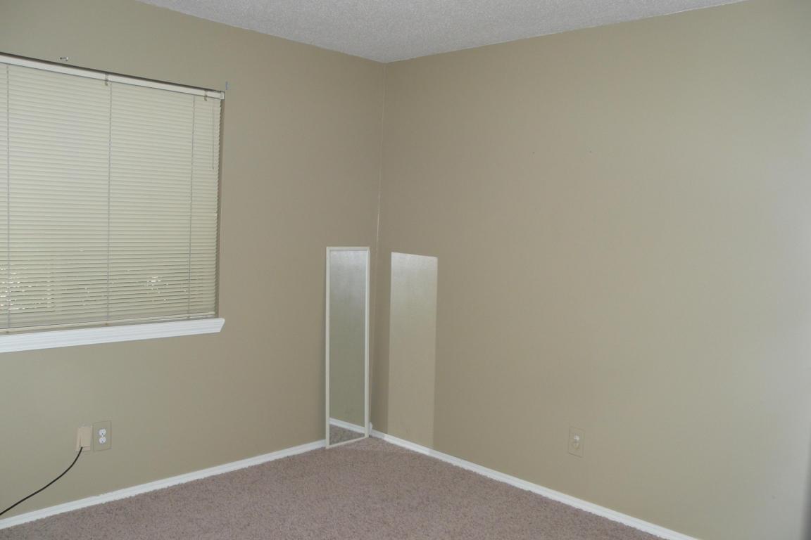 105 CANTERBURY Circle, Russellville, AR 72802