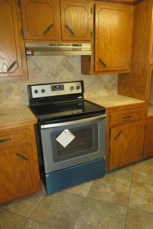 90 GOLDEN POND Drive, Russellville, AR 72802