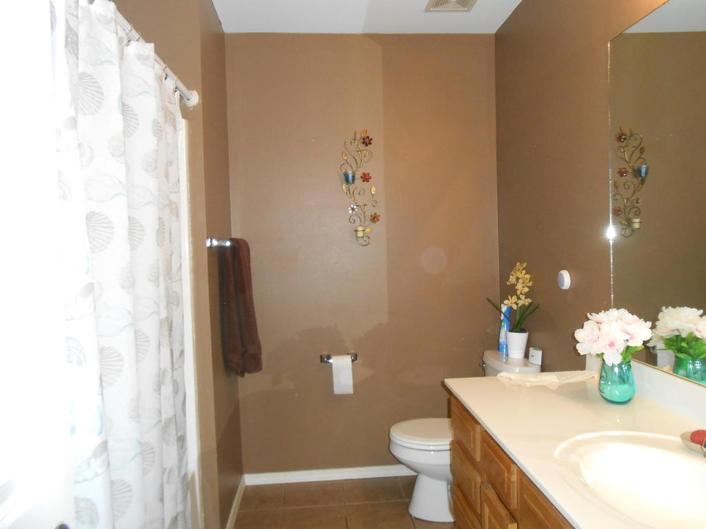 2004 S UTICA Avenue, Russellville, AR 72802