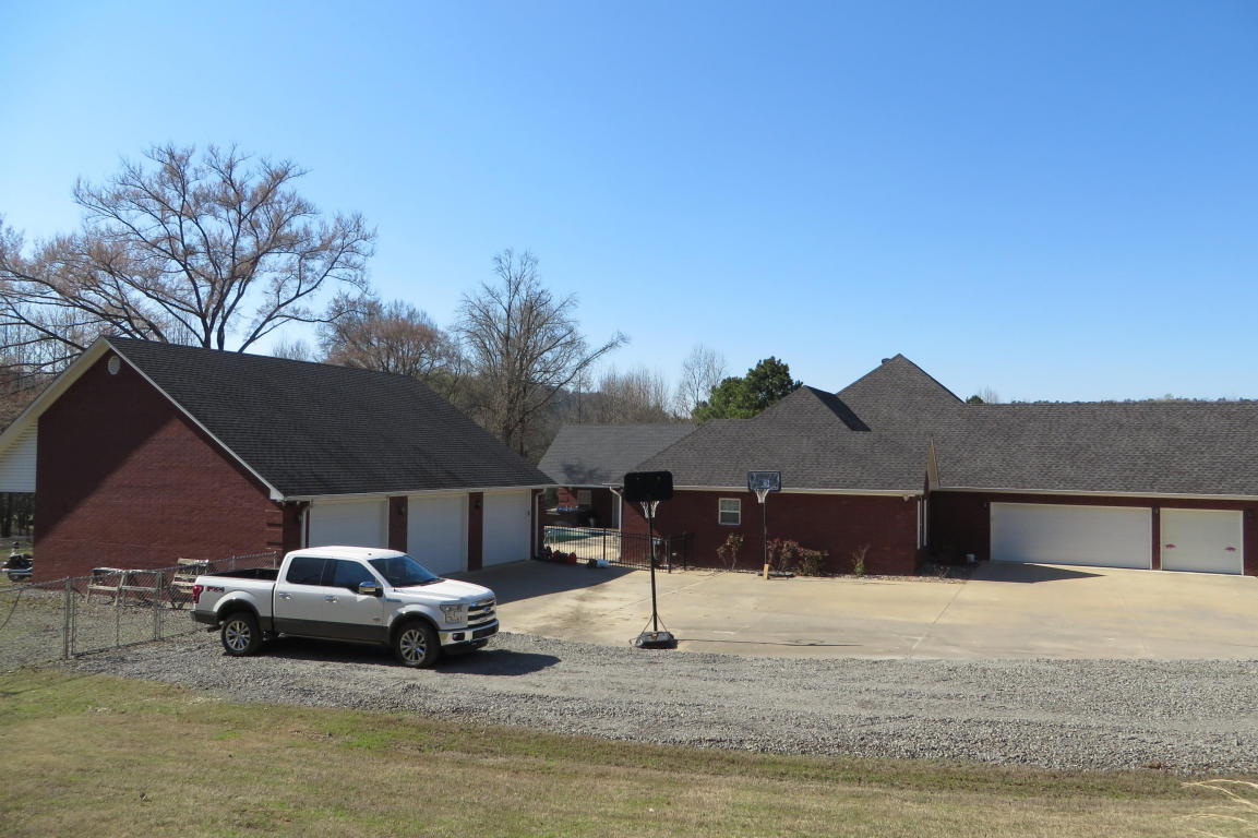 35 Walthall Road, Russellville, AR 72802