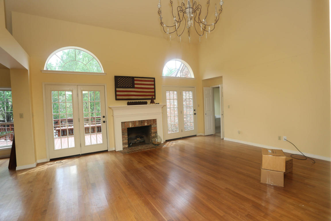 3307 Half Moon Lane, Russellville, AR 72802
