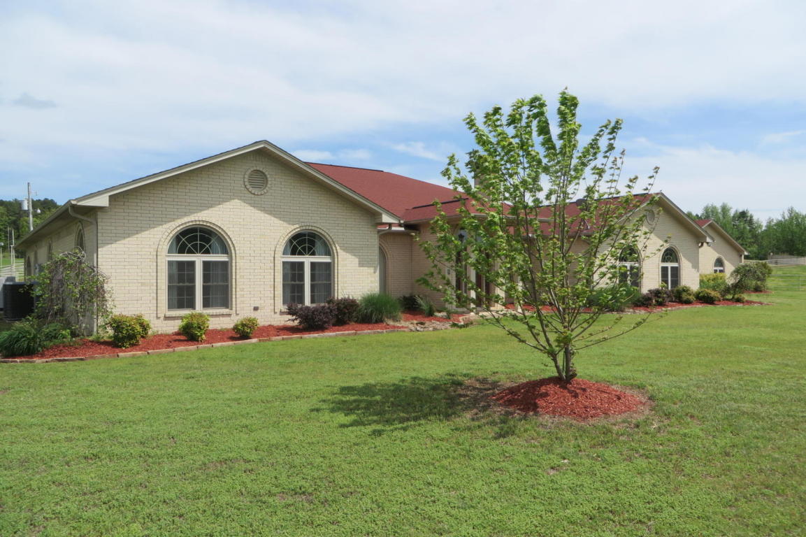 135 DARTER Lane, Russellville, AR 72802