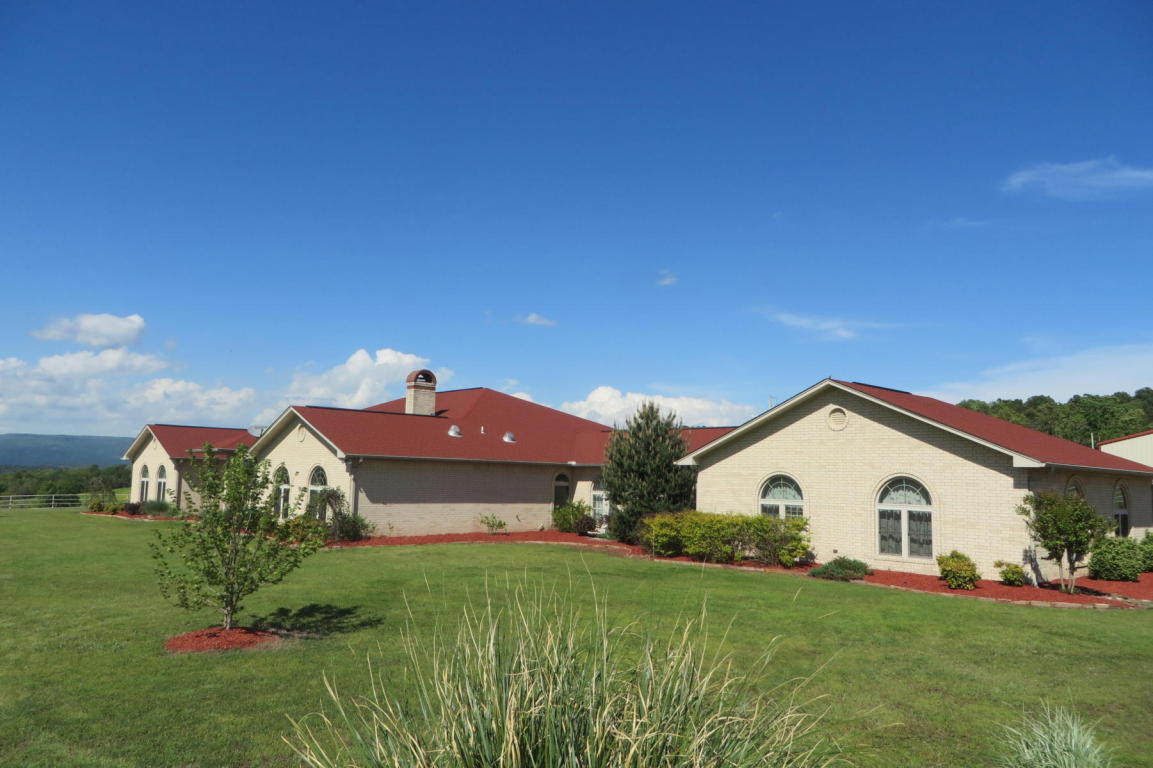 135 DARTER Lane, Russellville, AR 72802