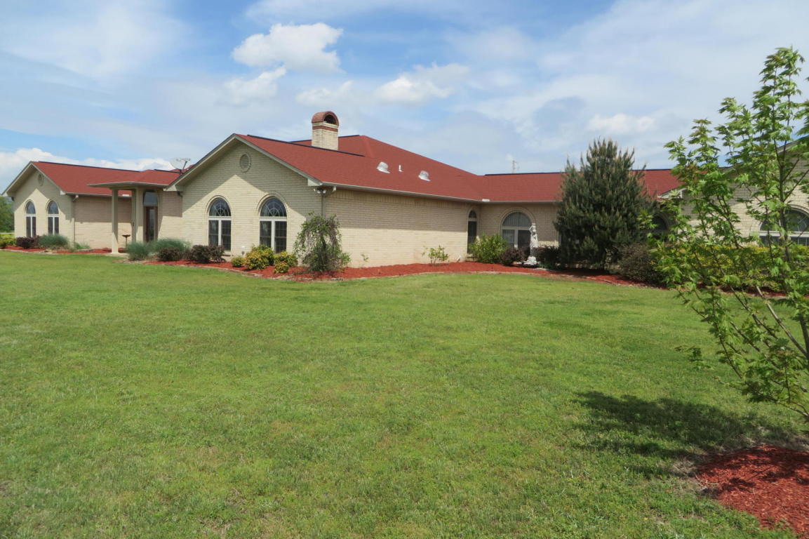 135 DARTER Lane, Russellville, AR 72802