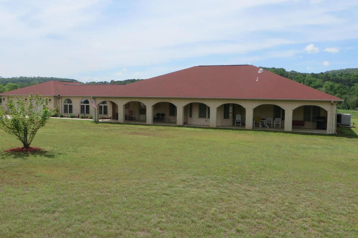 135 DARTER Lane, Russellville, AR 72802