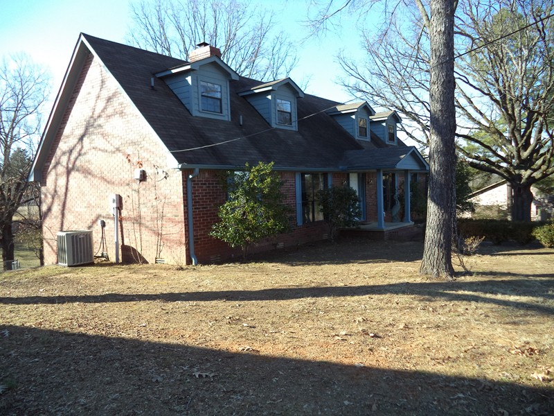 6 Whitney Lane, Clarksville, AR 72830