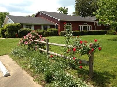 1301 N College Avenue, Clarksville, AR 72830