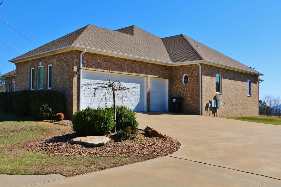 1300 Country Club Road, Dover, AR 72837