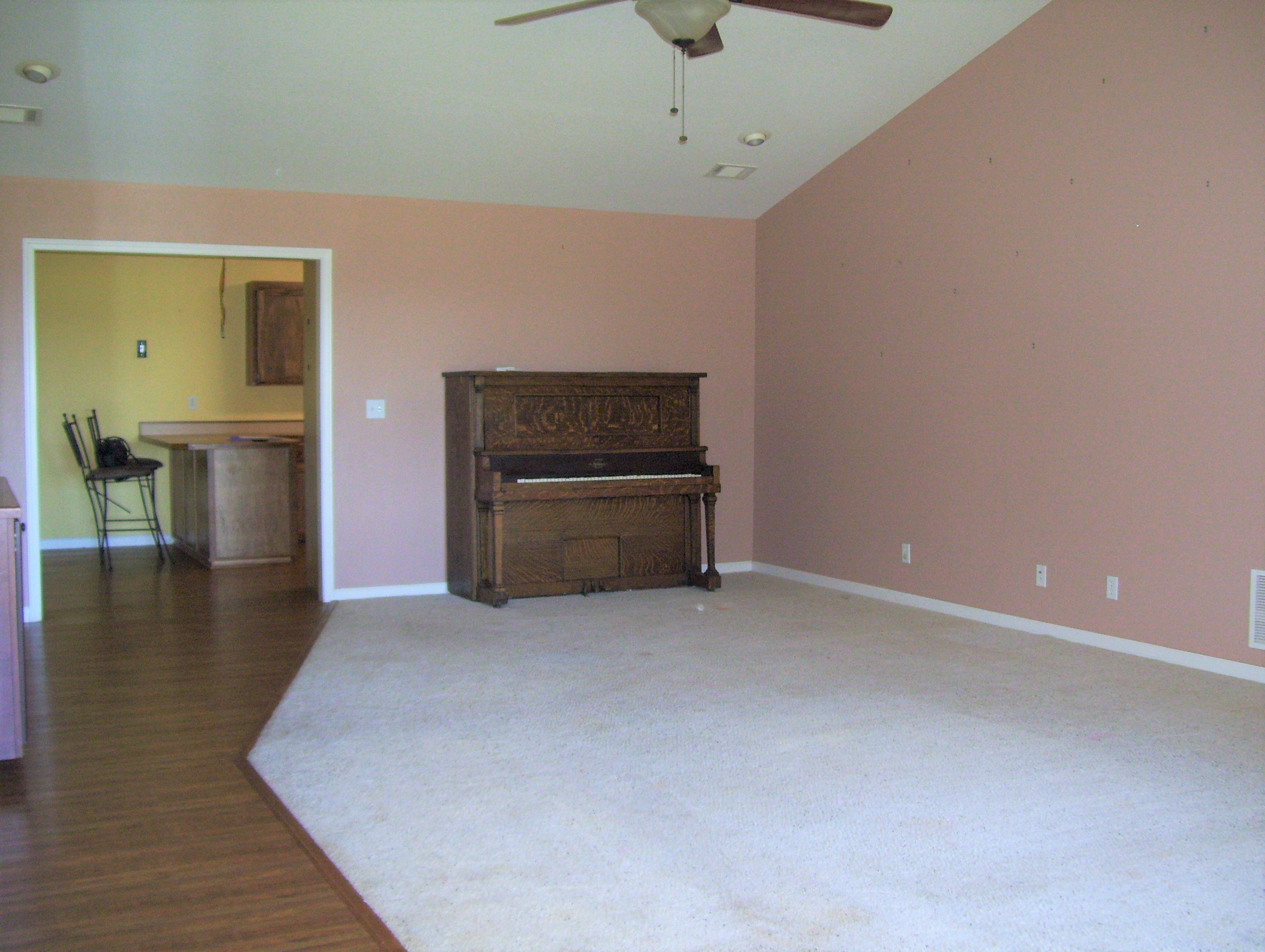 380 C.R. 3611, Lamar, AR 72846