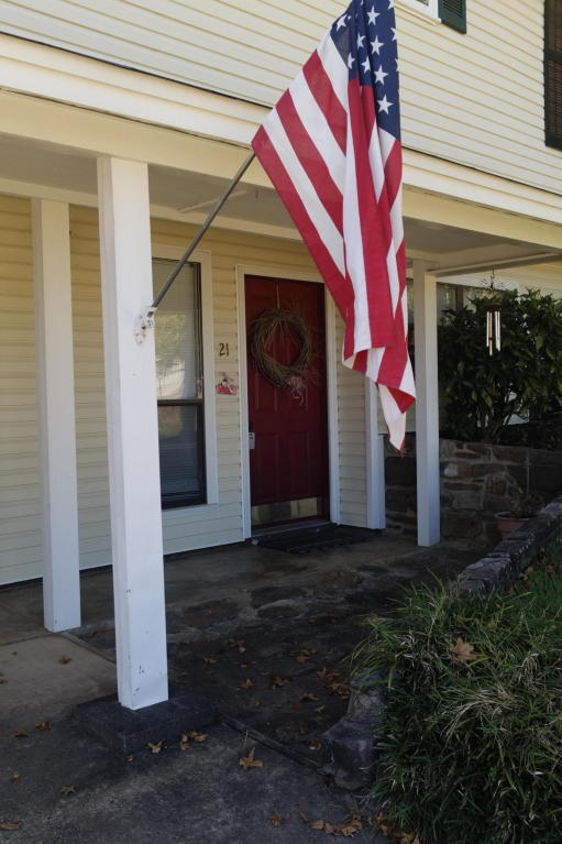 21 London Cove Drive, London, AR 72847