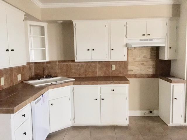 1811 Utica PlFort Smith, AR, 72901Sebastian County