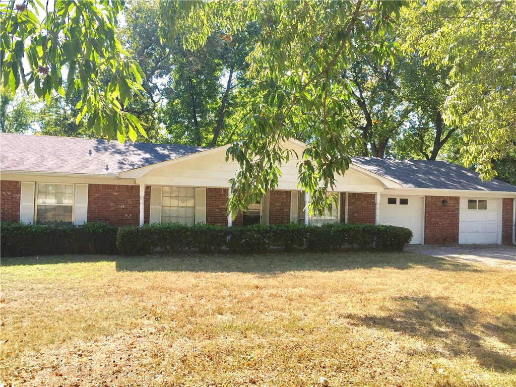 8918 Royal RidgeDR, Fort Smith, AR 72903