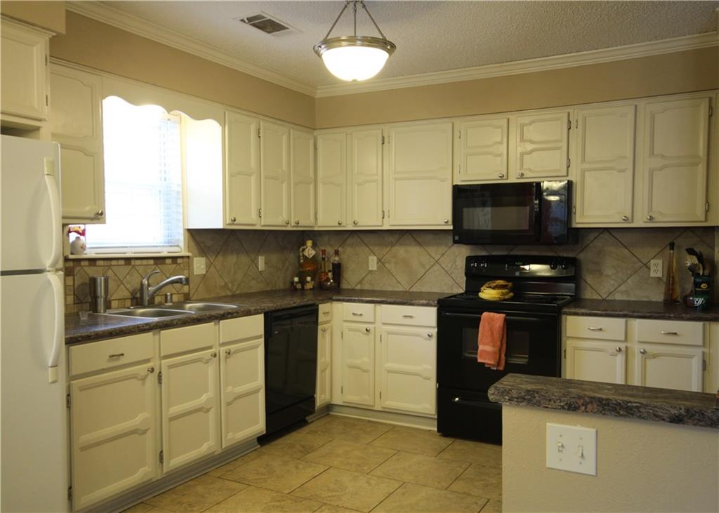 9123 SkyparkDR, Fort Smith, AR 72903