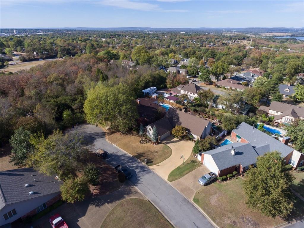 7707 TullamoreST, Fort Smith, AR 72903