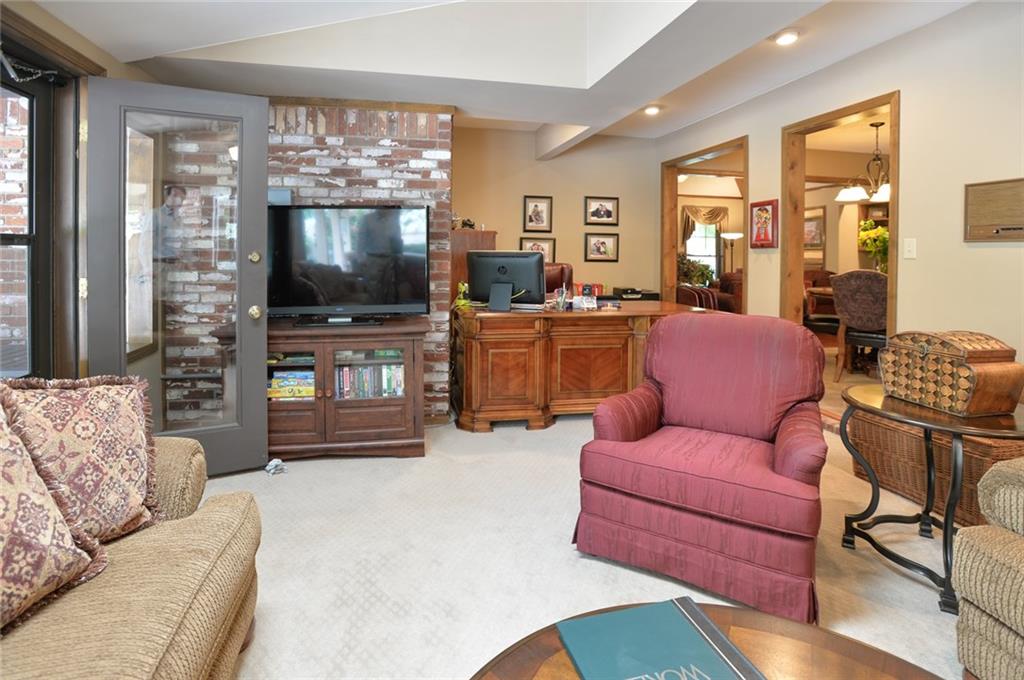 10404 StoneleigeST, Fort Smith, AR 72908