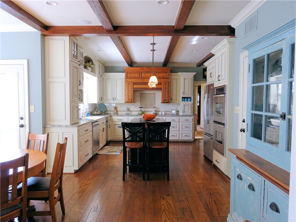 3304 McClendons Mead, Fort Smith, AR 72908