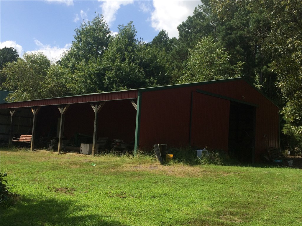 8148 CatfishRD, Booneville, AR 72927