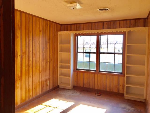 166 W 7th StBooneville, AR, 72927Logan County