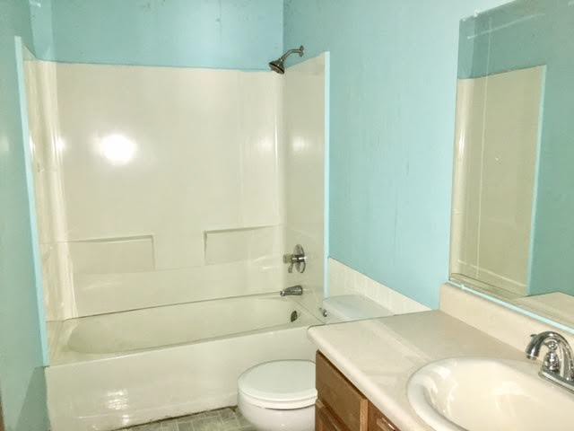 7 E Highway 96Cecil, AR, 72930Franklin County
