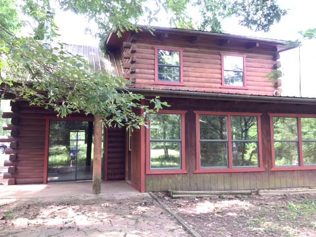 10907 Lucian Wood RdCedarville, AR, 72932Crawford County