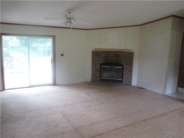 400 HomesteadCedarville, AR, 72932Crawford County