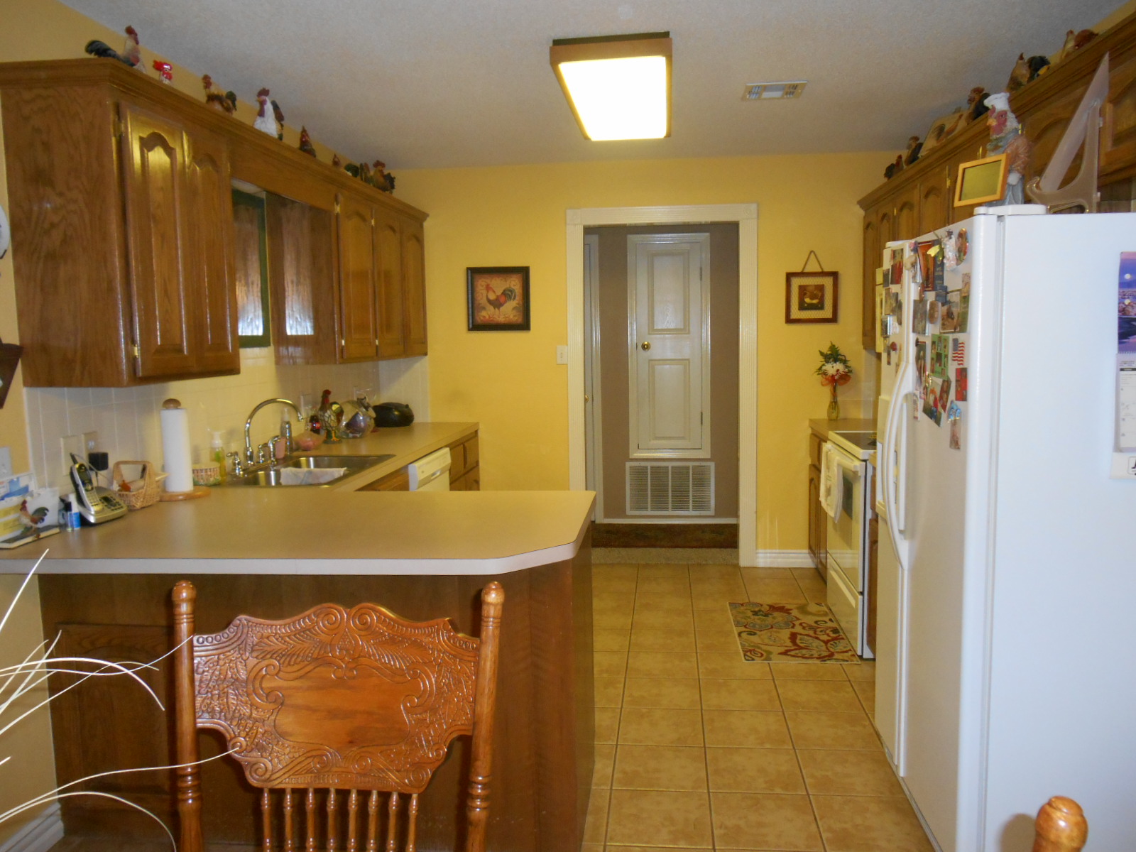 22 W. Adams St., Charleston, AR 72933
