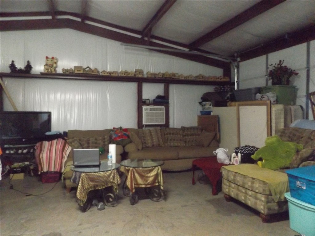 557N RattlesnakeRD, Charleston, AR 72933